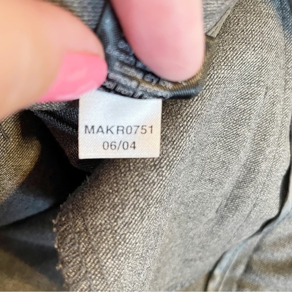 The Limited Gray Straight Leg Pants Size 6 - Picture 5 of 7